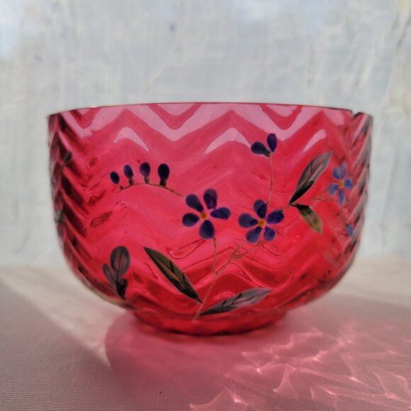 Vintage Hand-Painted Cranberry Glass Bowl Handpainted Floral Design &Chevron Pat - Picture 4 of 13